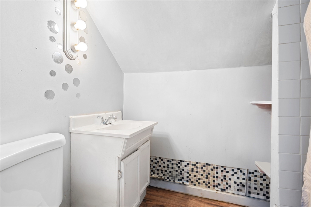 506 Peckham Street Fall River, MA 02721 - Photo 38 of 42