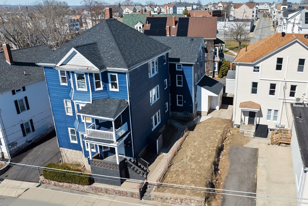 506 Peckham Street Fall River, MA 02721 - Photo 4 of 42