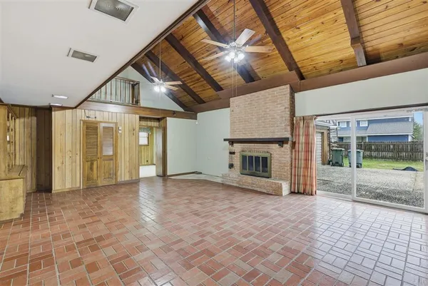 $299,000 | 2622 Park Drive, Lake Charles, LA 70605