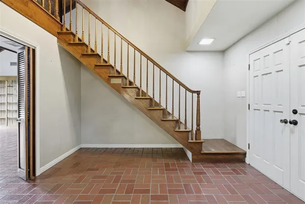 $299,000 | 2622 Park Drive, Lake Charles, LA 70605