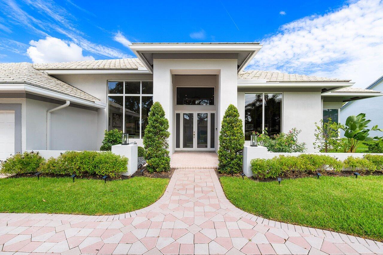 4920 Bocaire Boulevard Boca Raton, FL 33487 - Photo 3 of 61 004-4920BocaireBoulevard-BocaRaton-FL-33