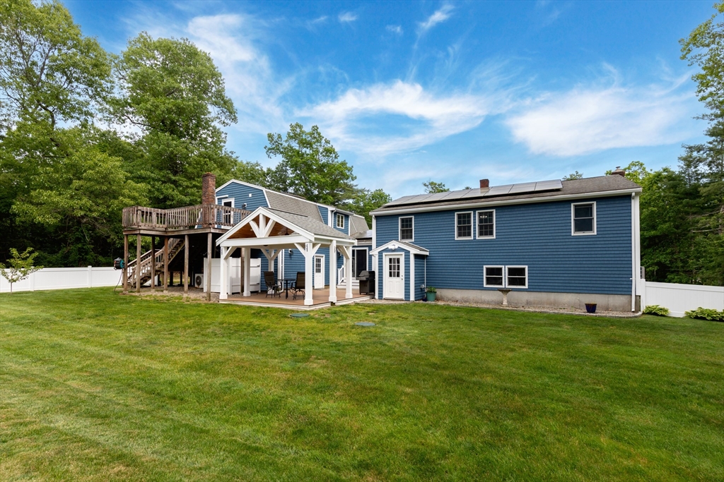 244 Holmes Street Halifax, MA 02338 - Photo 10 of 42