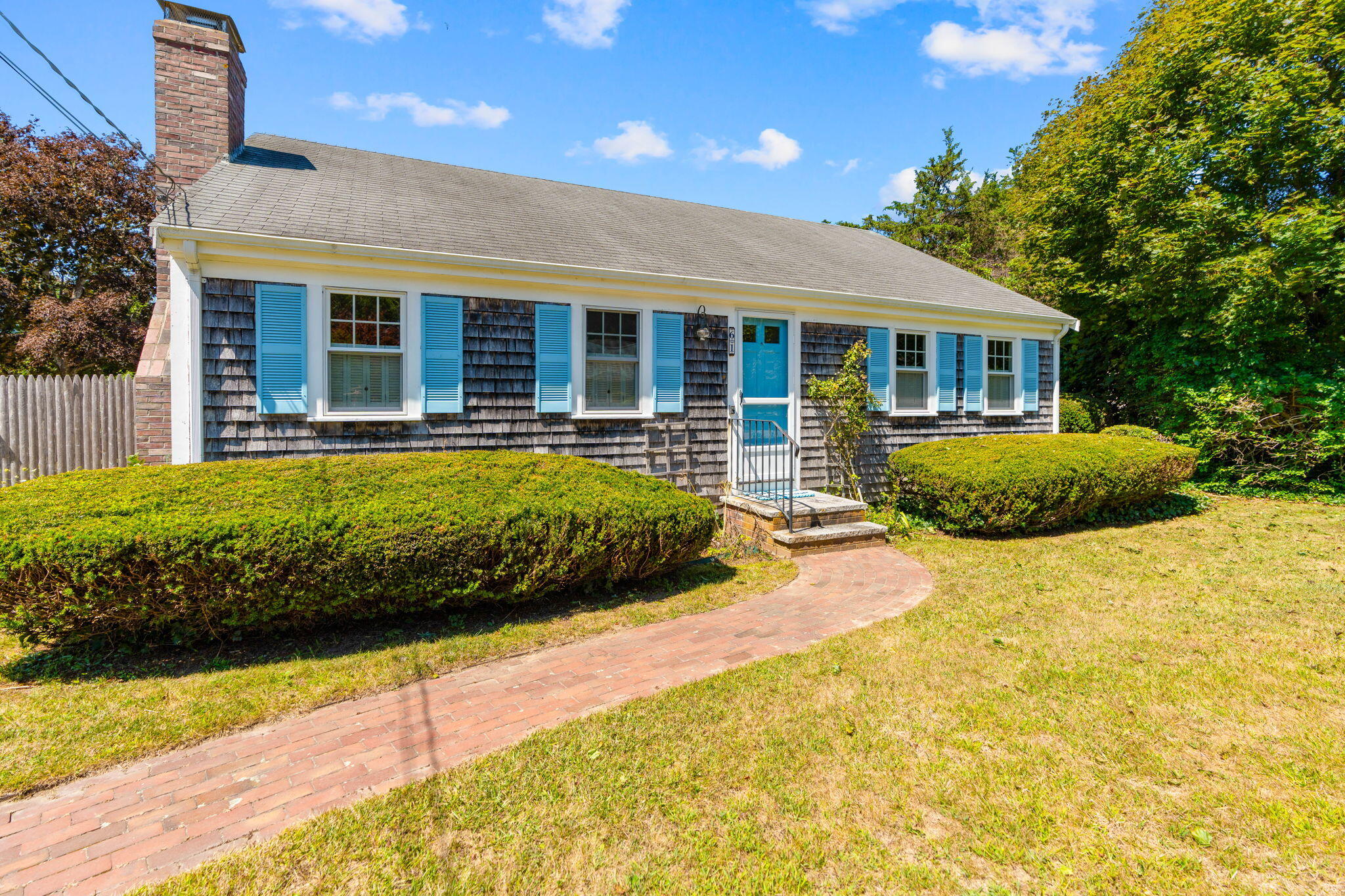 61 Cod Lane Chatham, MA 02633 - Photo 7 of 51 15-web-or-mls-61 Cod Lane Hi Res-3