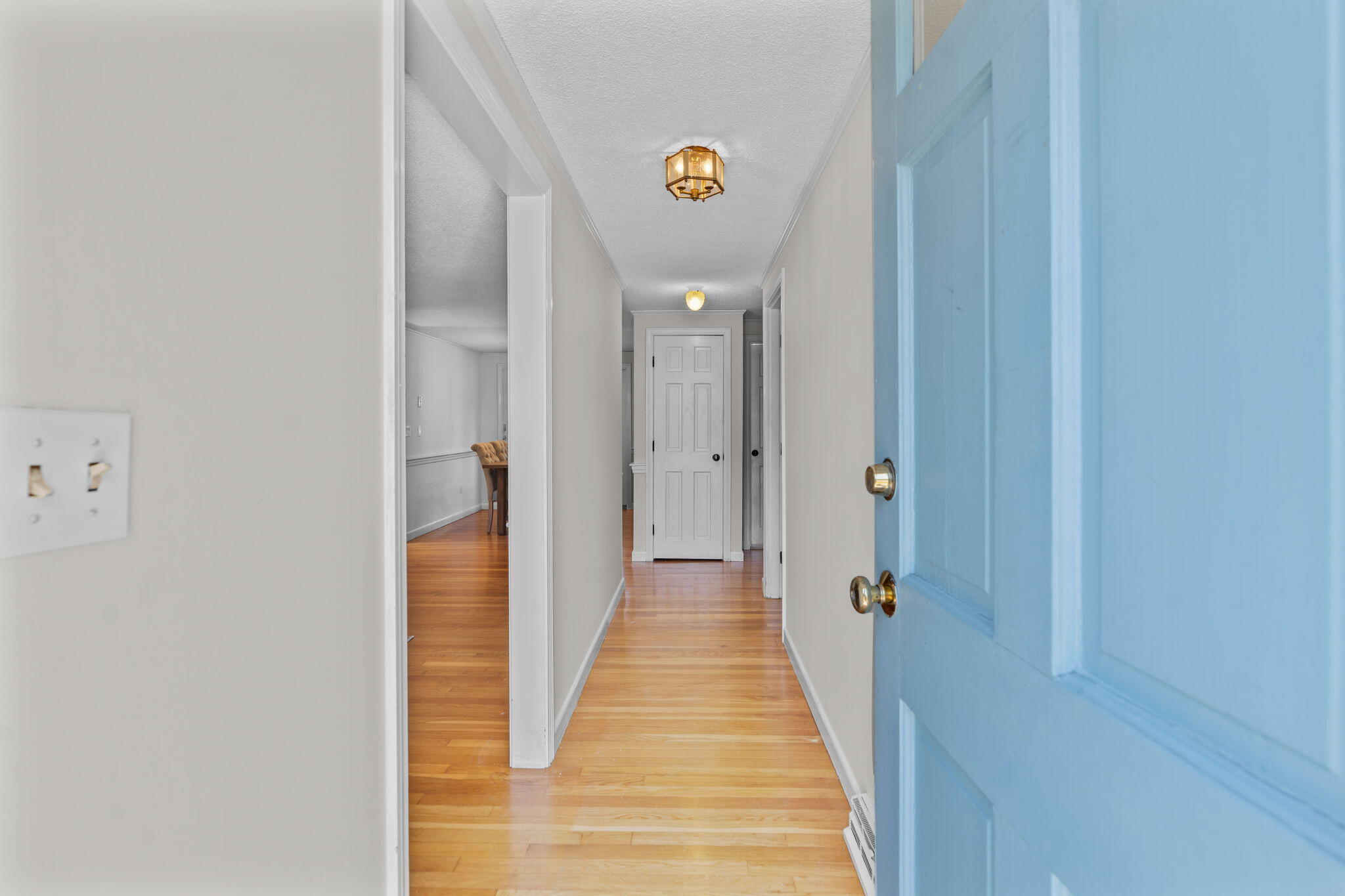 61 Cod Lane Chatham, MA 02633 - Photo 8 of 51 16-web-or-mls-61 Cod Lane Hi Res-11