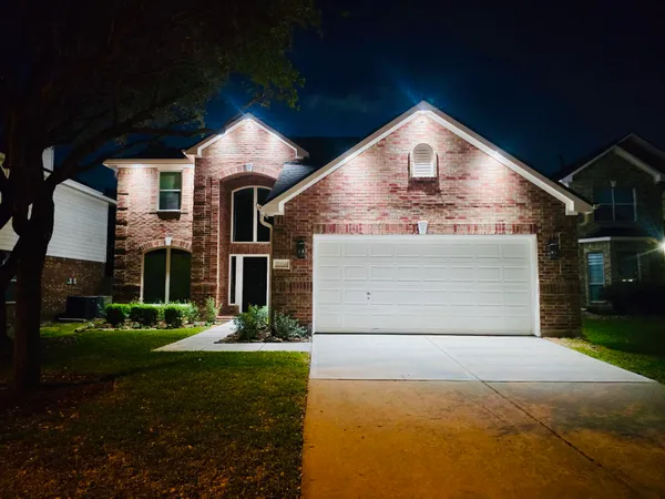 $2,690 | 17114 Sheffield Pines Lane, Houston, TX 77095