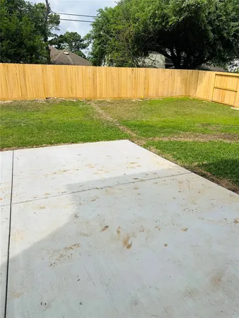 $2,690 | 17114 Sheffield Pines Lane, Houston, TX 77095