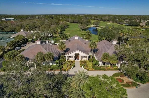 $400,000 | 8515 53rd Place East, Bradenton, FL 34211