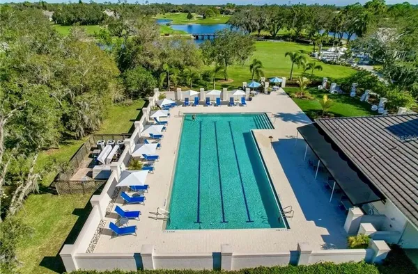 $400,000 | 8515 53rd Place East, Bradenton, FL 34211