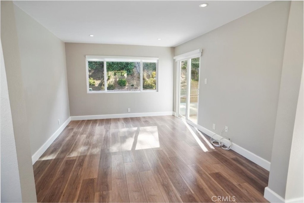 23118 Tupelo Ridge Drive Valencia, CA 91354 - Photo 9 of 14