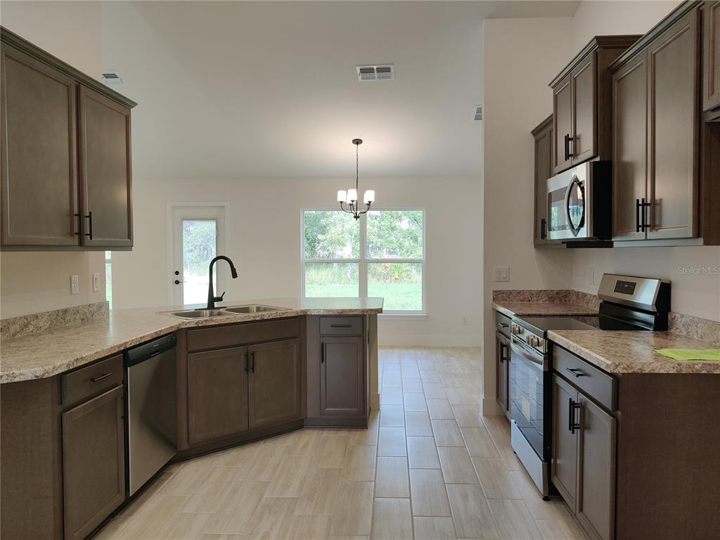 14606 Mocking Wren Road Weeki Wachee, FL 34614 - Photo 7 of 20
