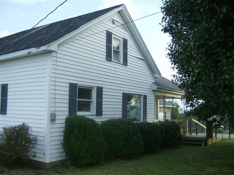 892 Pecks Ridge Road Flemingsburg, KY 41041 - Photo 2 of 10 Gallery Image 2