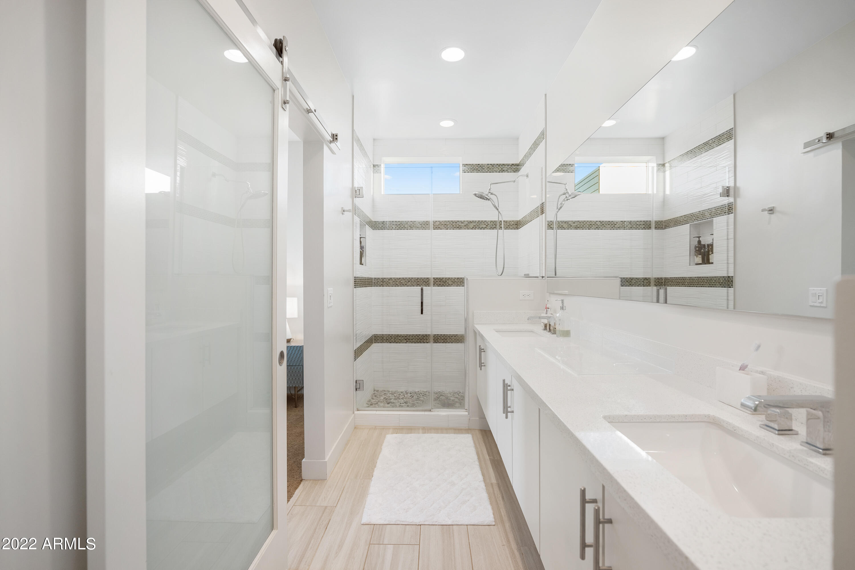 325 East Coronado Road, Unit 9 Phoenix, AZ 85004 - Photo 15 of 43 master bath