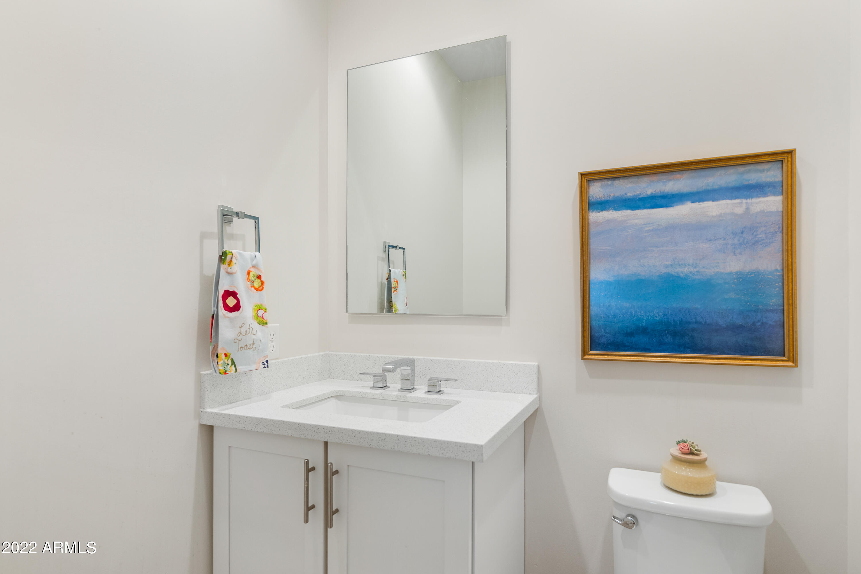 325 East Coronado Road, Unit 9 Phoenix, AZ 85004 - Photo 22 of 43 2nd floor half bath