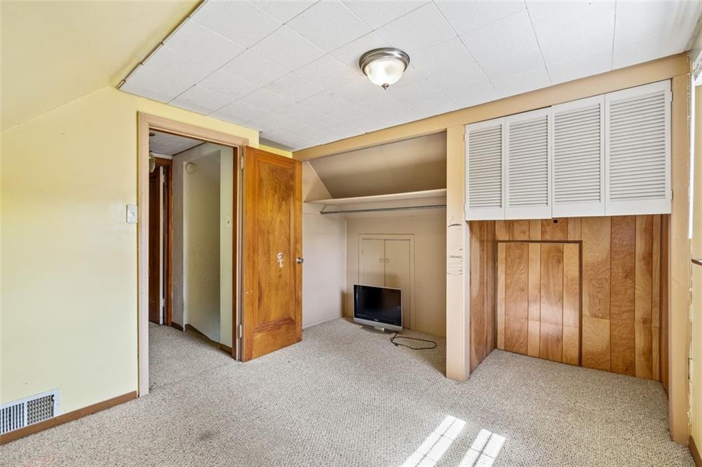 404 Scene Ridge Road McKeesport, PA 15133 - Photo 14 of 25 Gallery Image 14