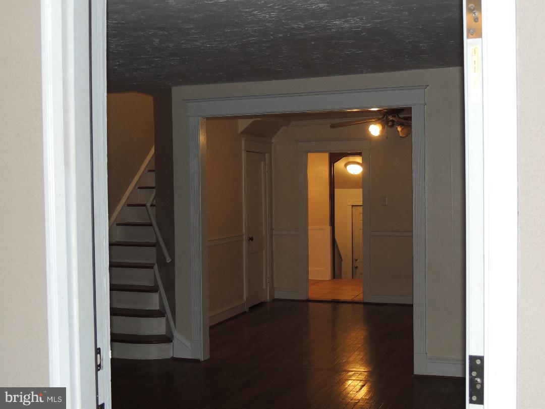 7218 Bradford Road Upper Darby, PA 19082 - Photo 4 of 14