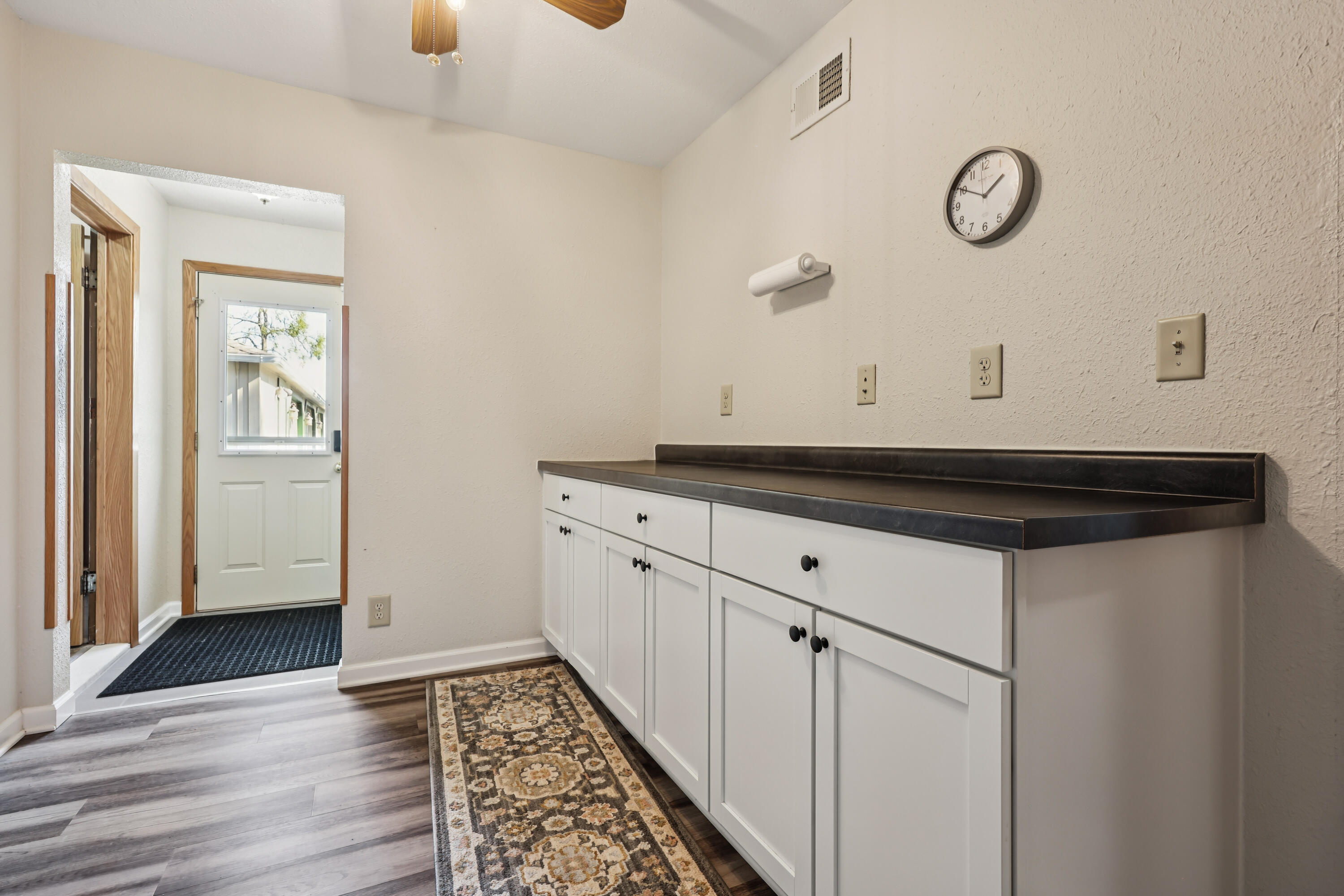 10216 North Baehr Road Mequon, WI 53092 - Photo 11 of 28 bonus room