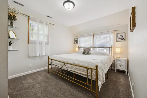 $429,900 | 10216 North Baehr Road, Mequon, WI 53092