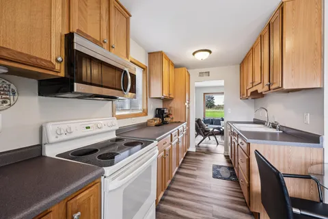 $429,900 | 10216 North Baehr Road, Mequon, WI 53092