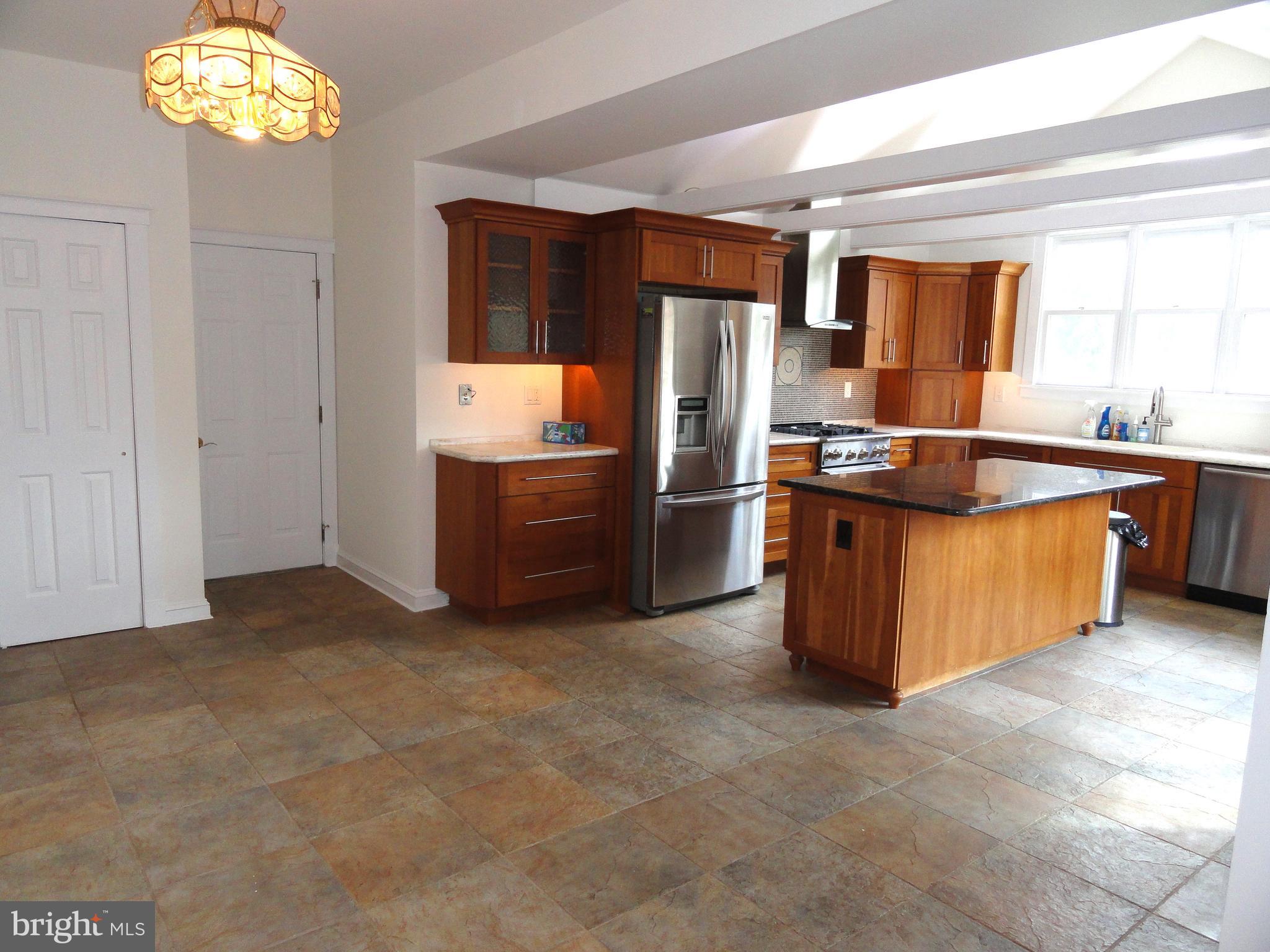 27 Ivy Lane Wrightstown, NJ 08562 - Photo 24 of 100