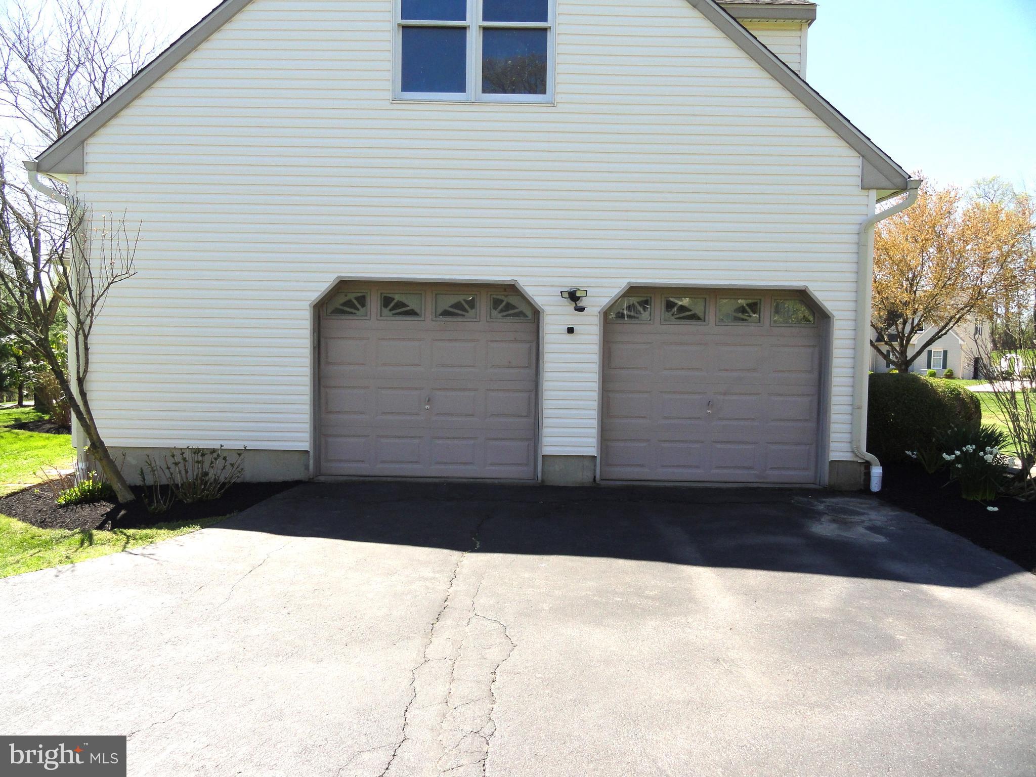 27 Ivy Lane Wrightstown, NJ 08562 - Photo 35 of 100