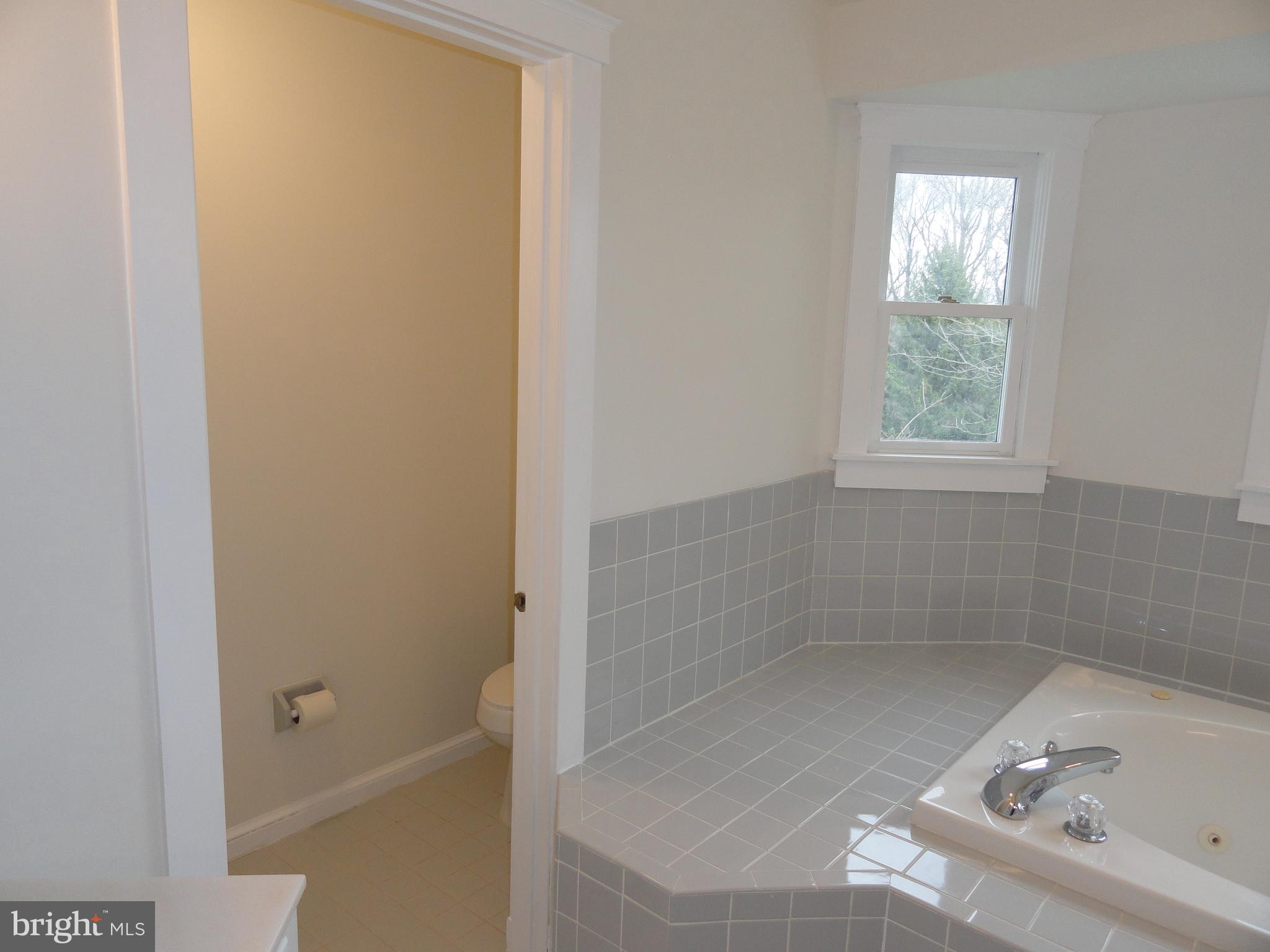 27 Ivy Lane Wrightstown, NJ 08562 - Photo 49 of 100