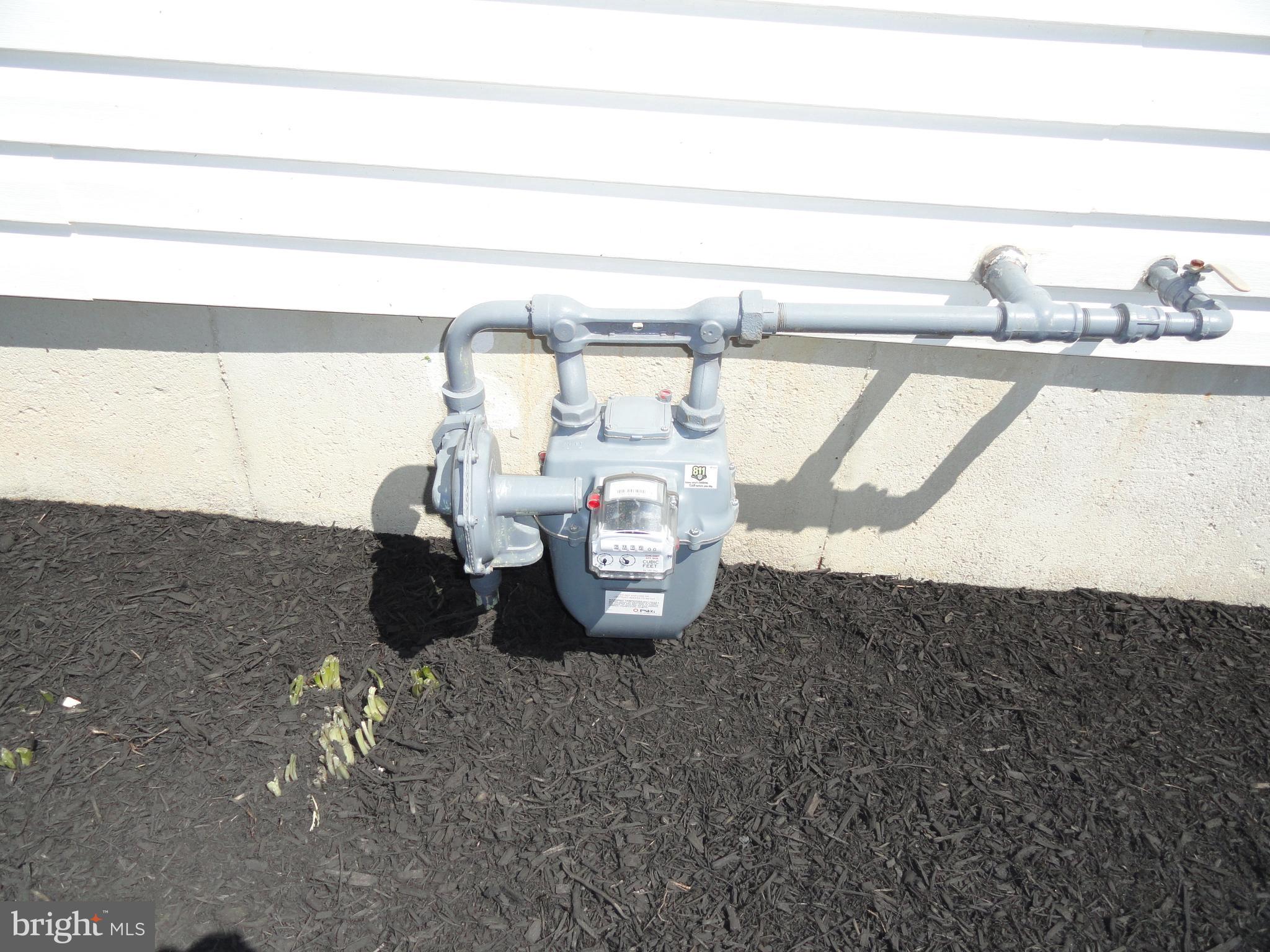 27 Ivy Lane Wrightstown, NJ 08562 - Photo 62 of 100