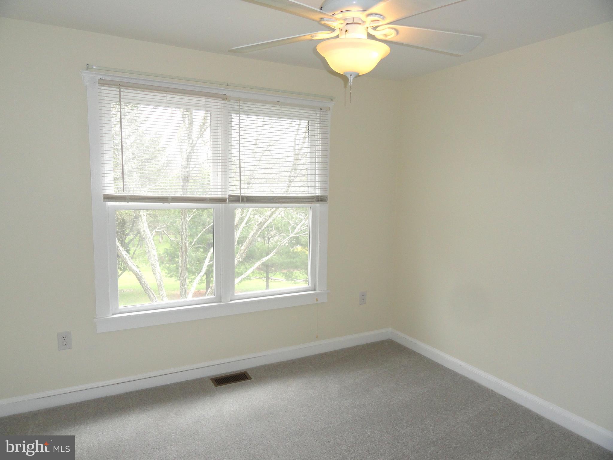 27 Ivy Lane Wrightstown, NJ 08562 - Photo 63 of 100