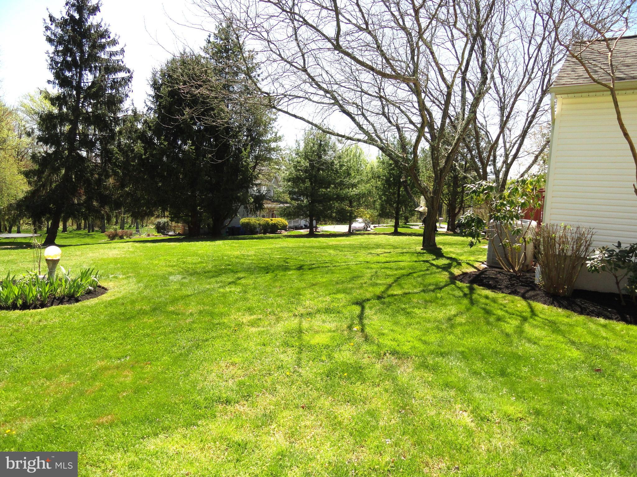 27 Ivy Lane Wrightstown, NJ 08562 - Photo 76 of 100