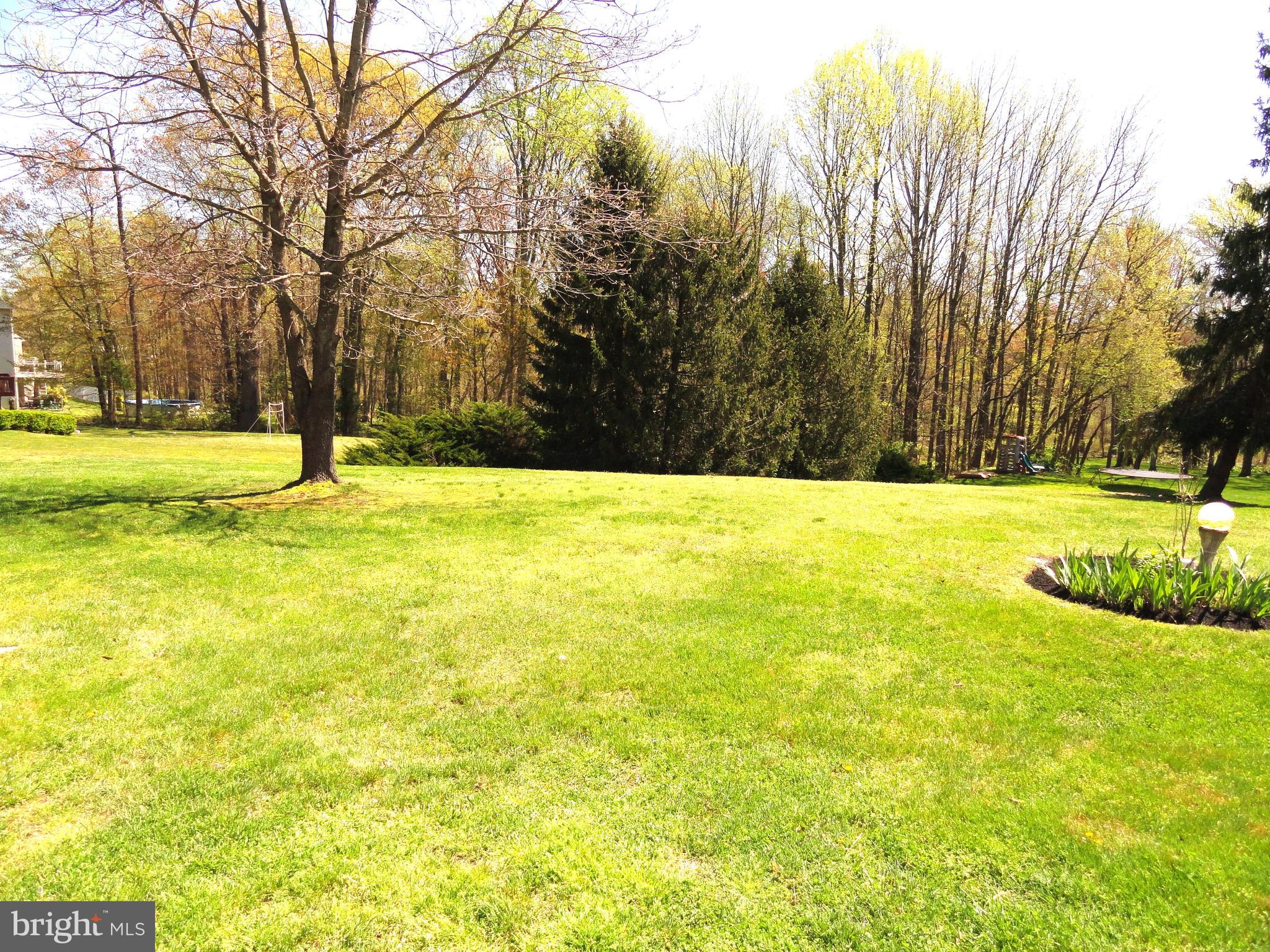 27 Ivy Lane Wrightstown, NJ 08562 - Photo 77 of 100