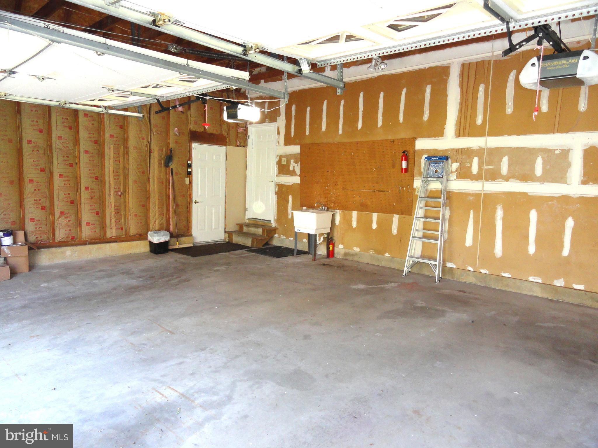 27 Ivy Lane Wrightstown, NJ 08562 - Photo 91 of 100