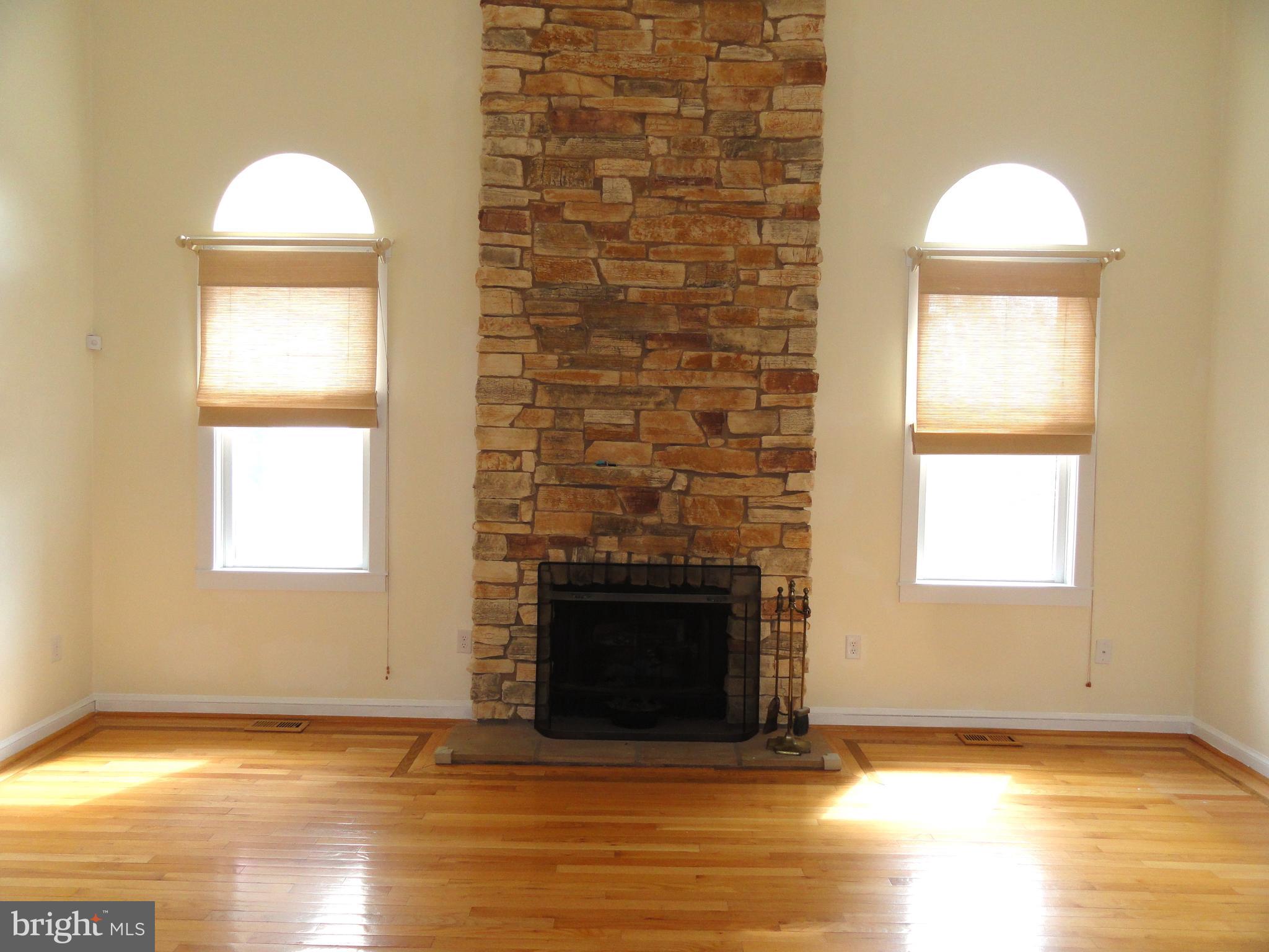 27 Ivy Lane Wrightstown, NJ 08562 - Photo 10 of 100