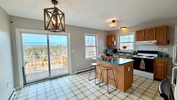 $295,000 | 843-839 Highway 1, Jonesboro, ME 04648