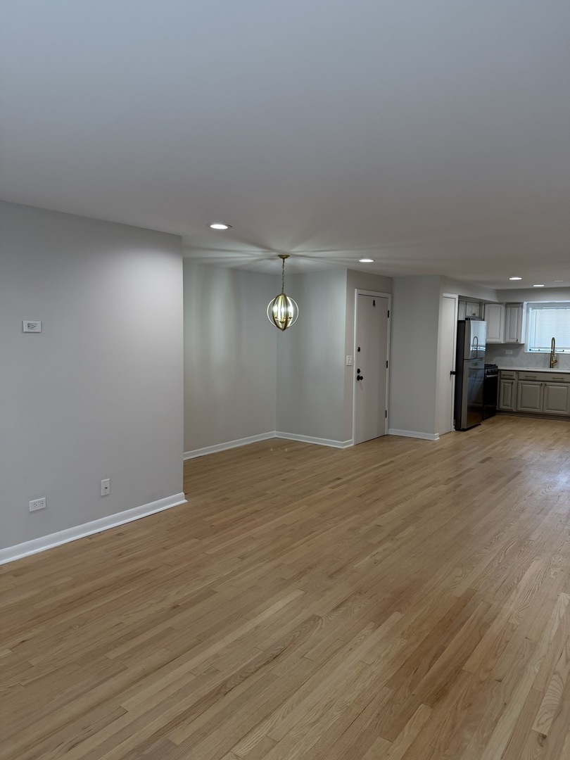 5357 North Delphia Avenue, Unit 357 Chicago, IL 60656 - Photo 2 of 11