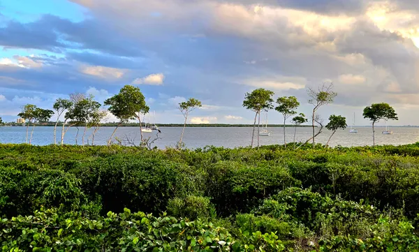 $2,800 | 22 Harbour Isle Drive West, Unit 105, Fort Pierce, FL 34949