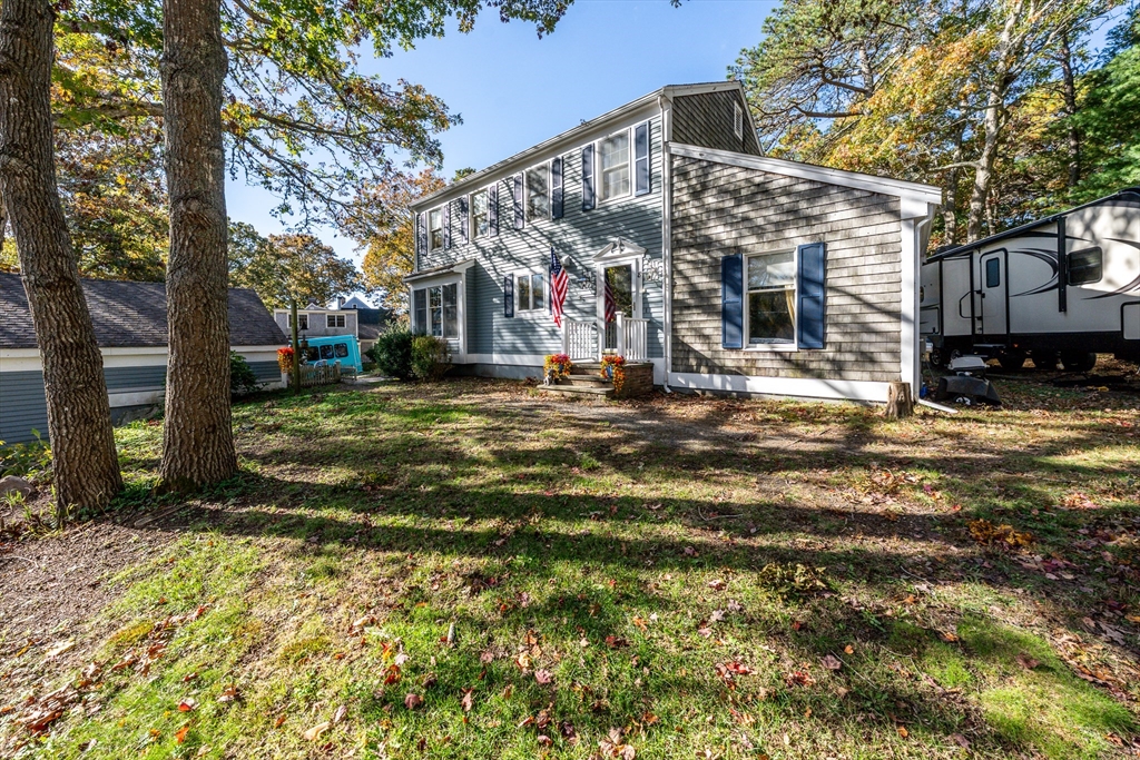 8 West Crossfield Road Sandwich, MA 02644 - Photo 2 of 42 Gallery Image 2