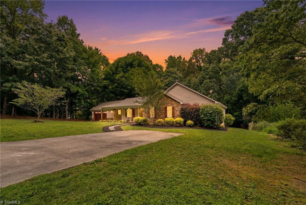 376 Staplewood Road Lexington, NC 27295 - Photo 2 of 50