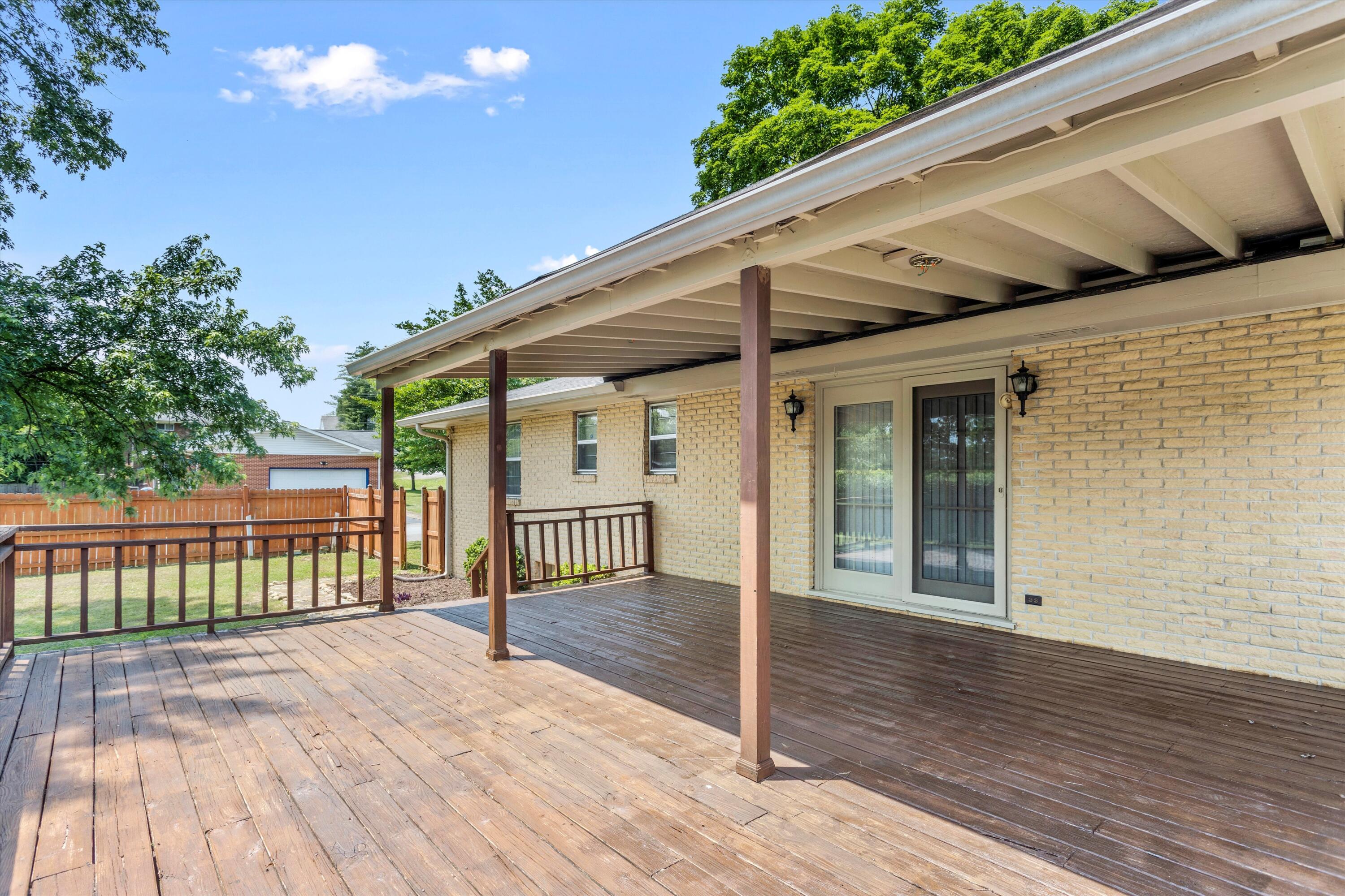 4202 Norcross Road Hixson, TN 37343 - Photo 13 of 40 44-0G9A4102