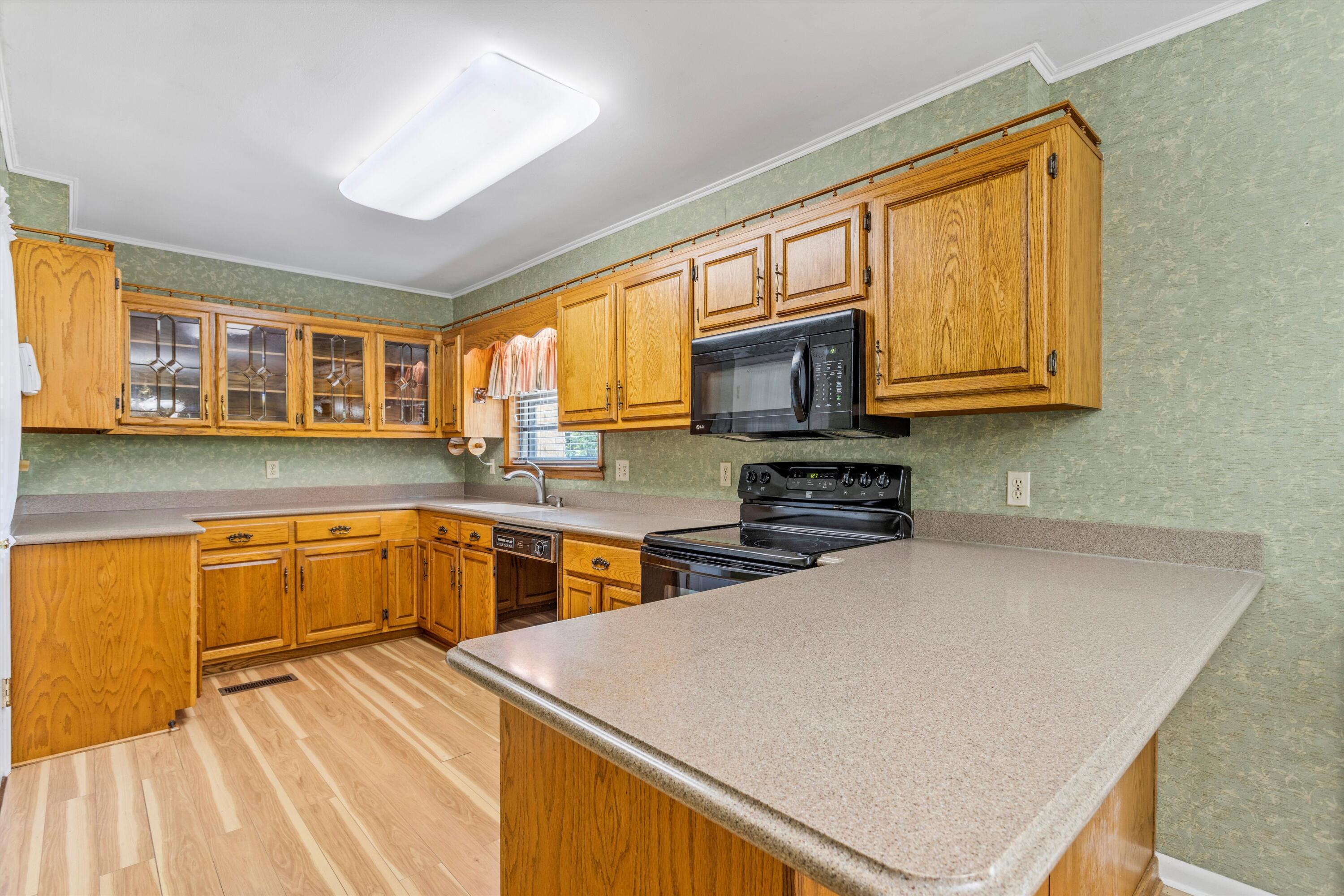 4202 Norcross Road Hixson, TN 37343 - Photo 20 of 40 13-0G9A4182