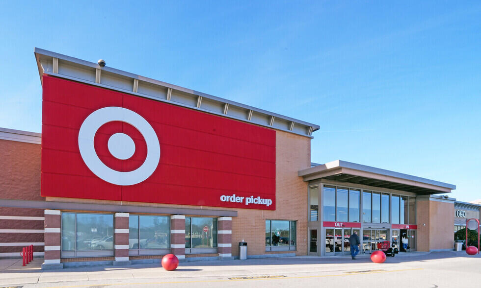 4202 Norcross Road Hixson, TN 37343 - Photo 38 of 40 Target