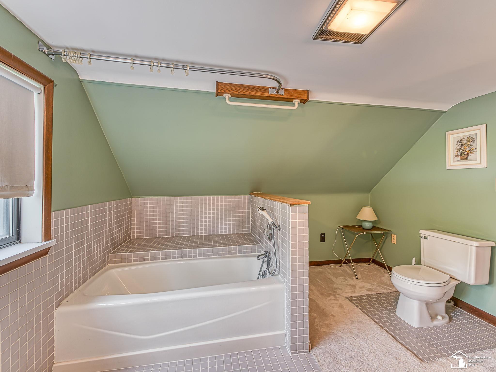 11952 Grafton Road Carleton, MI 48117 - Photo 8 of 36