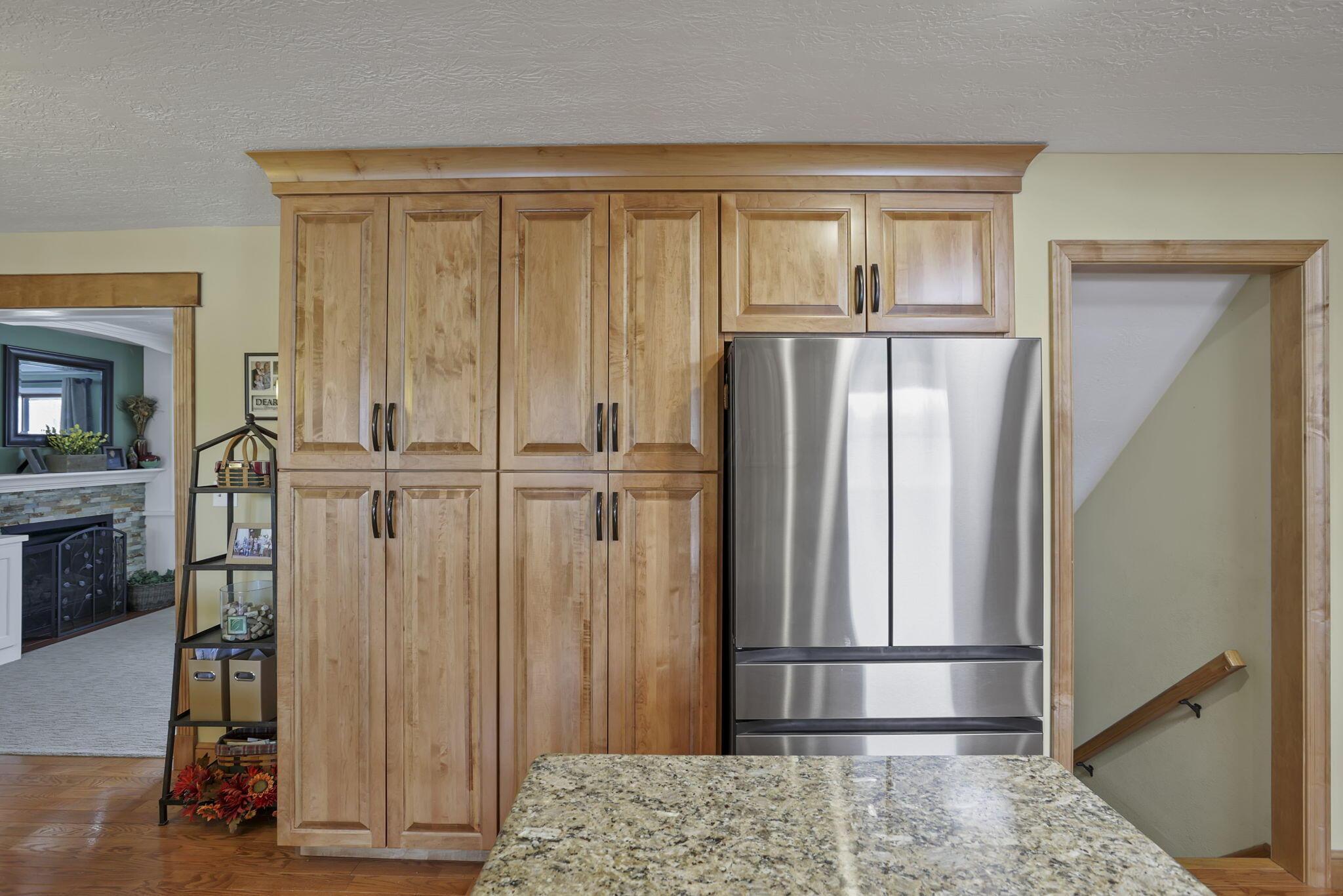 4821 Hazelton-Etna Road Southwest Pataskala, OH 43062 - Photo 35 of 93 Kitchen