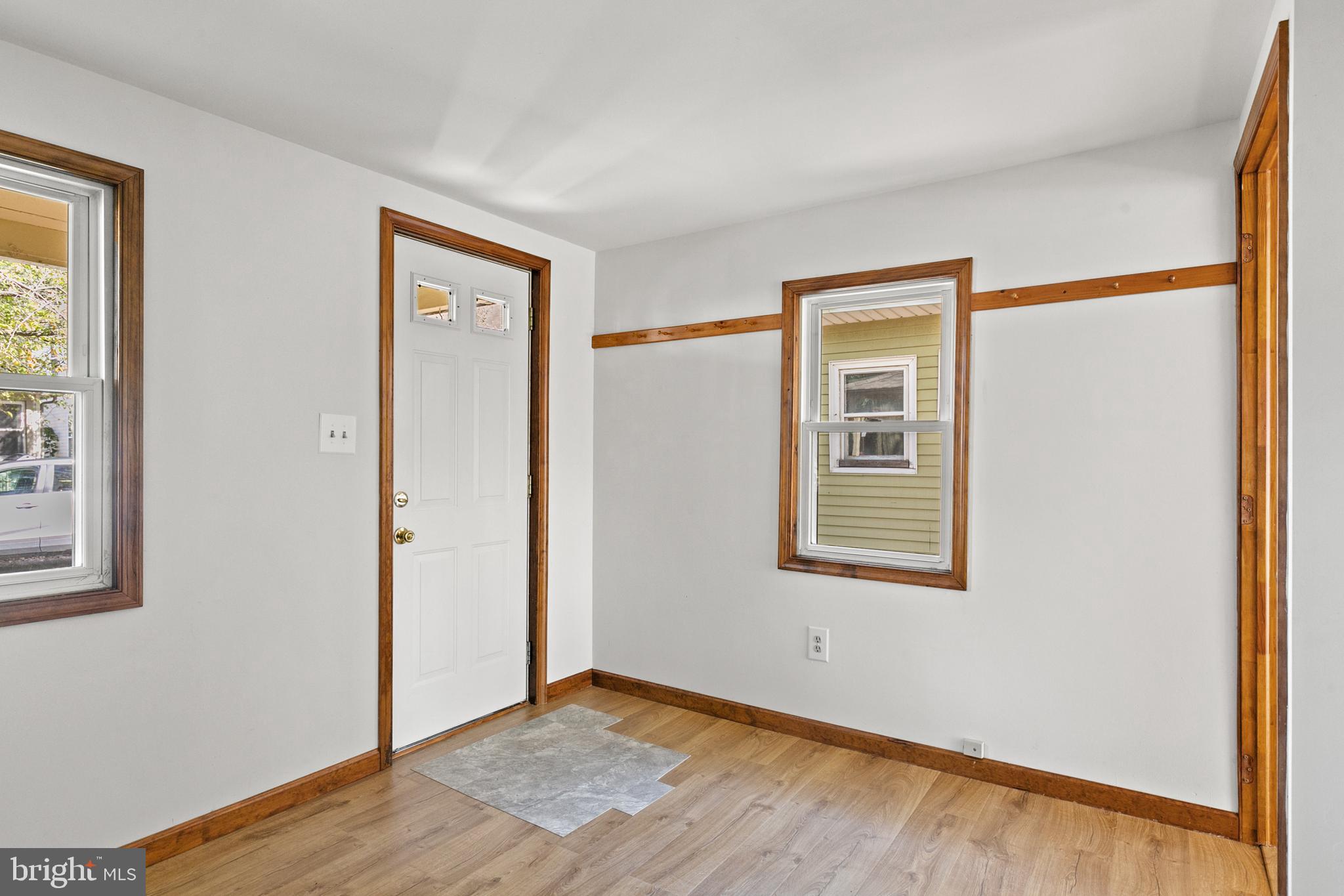 227 Rancocas Avenue Delanco, NJ 08075 - Photo 6 of 37