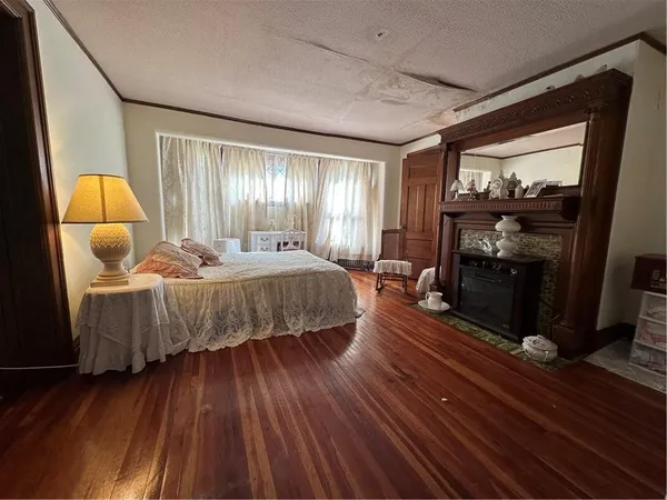 $199,999 | 23 North Genesee Street, Geneva City, NY 14456