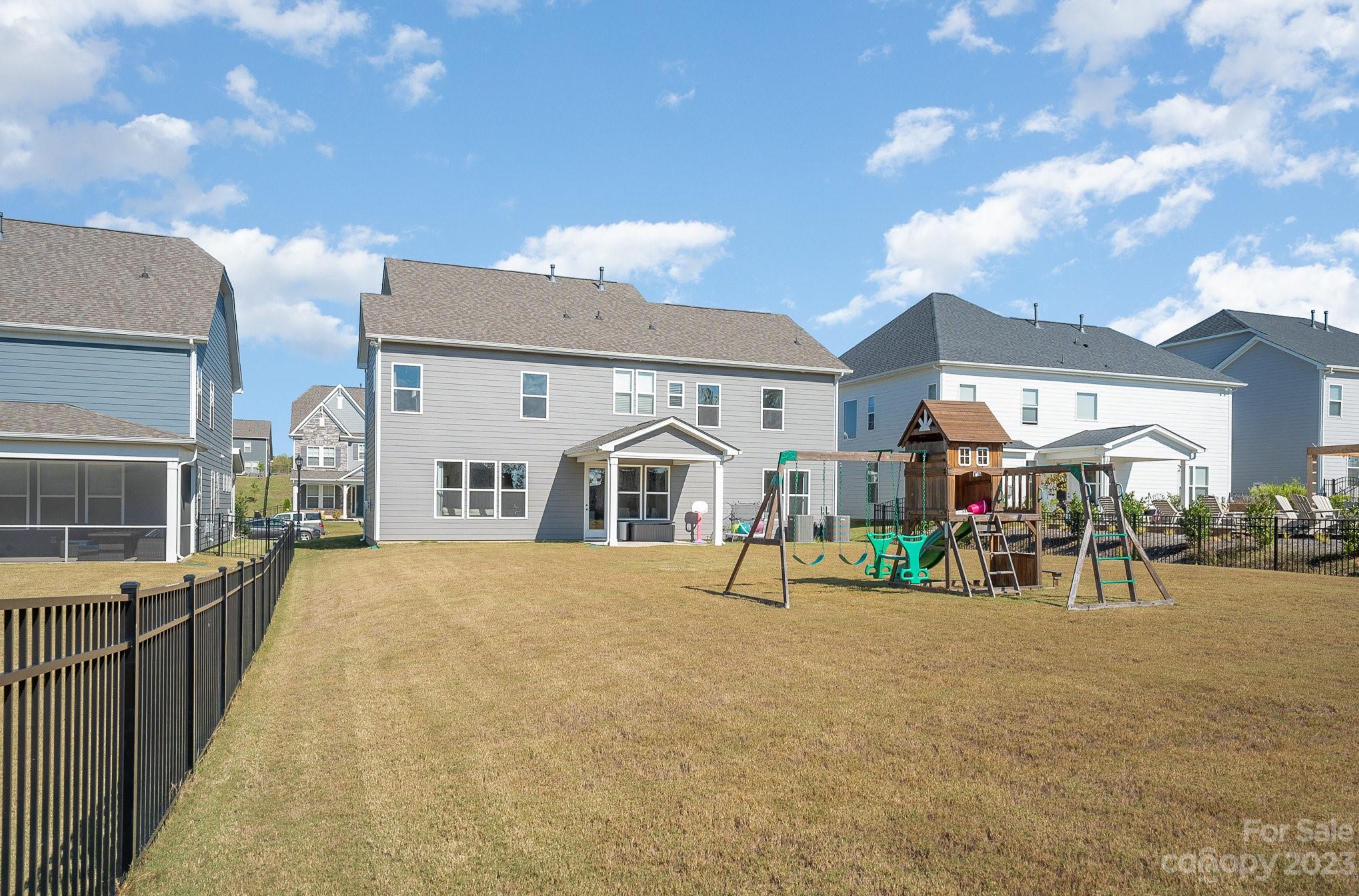 15127 Shallow Ridge Road Charlotte, NC 28278 - Photo 40 of 48 Gallery Image 40