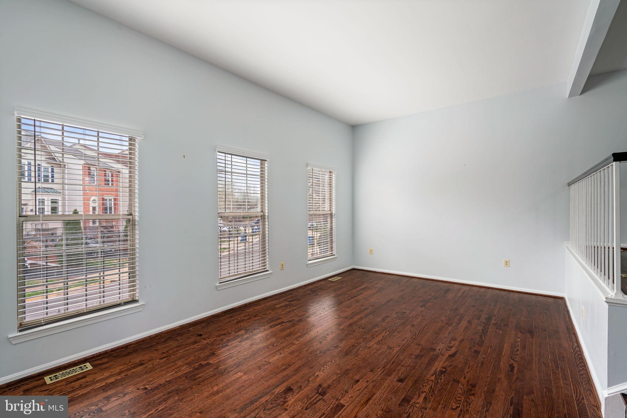 44022 Gala Circle Ashburn, VA 20147 - Photo 11 of 28