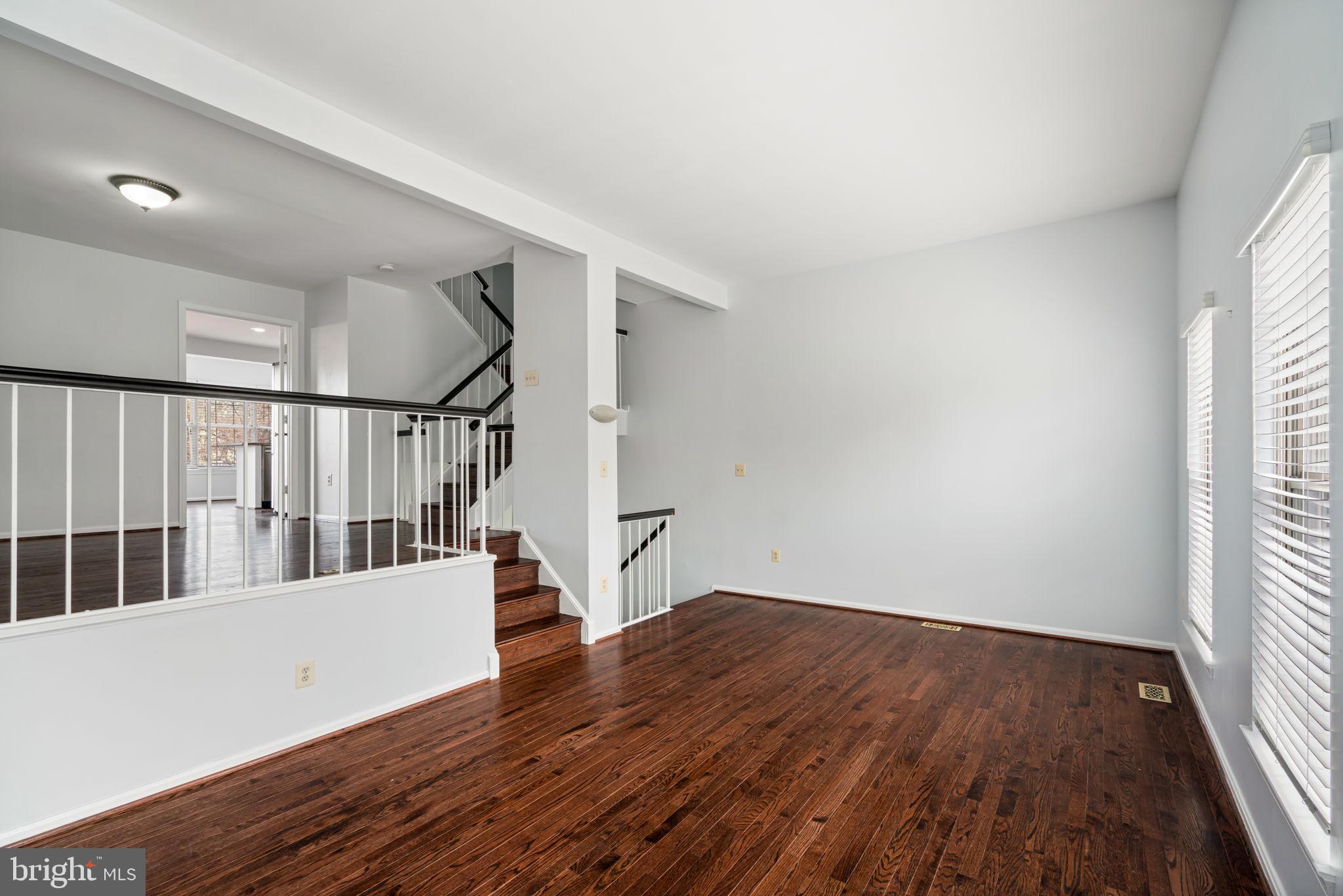 44022 Gala Circle Ashburn, VA 20147 - Photo 9 of 28