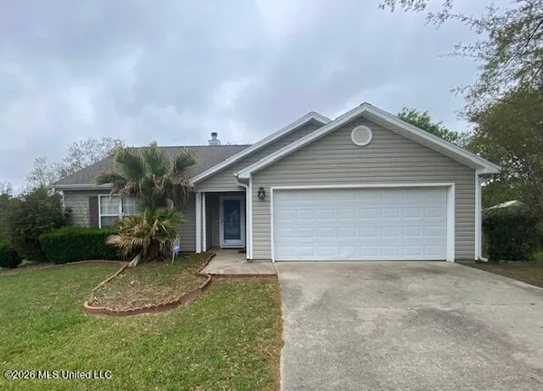 $1,600 | 12048 5 Oaks Circle, Gulfport, MS 39503