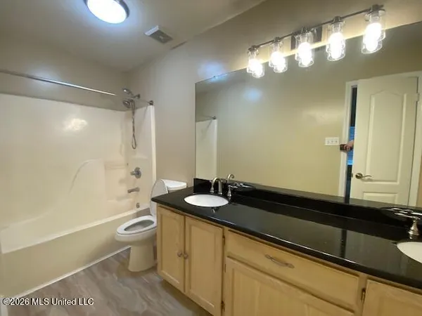 $1,600 | 12048 5 Oaks Circle, Gulfport, MS 39503