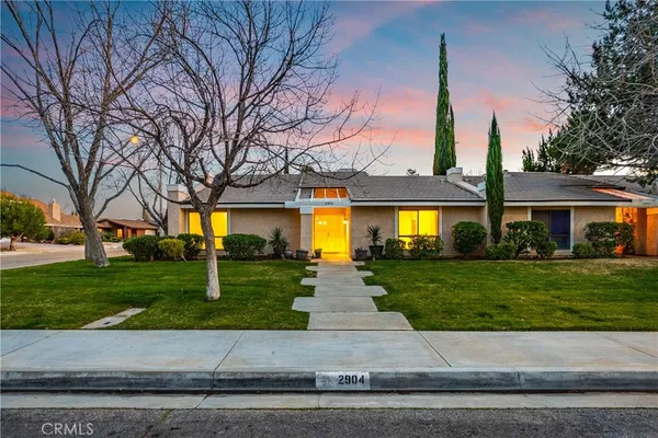 $369,990 | 2904 West Ave J4, Lancaster, CA 93536