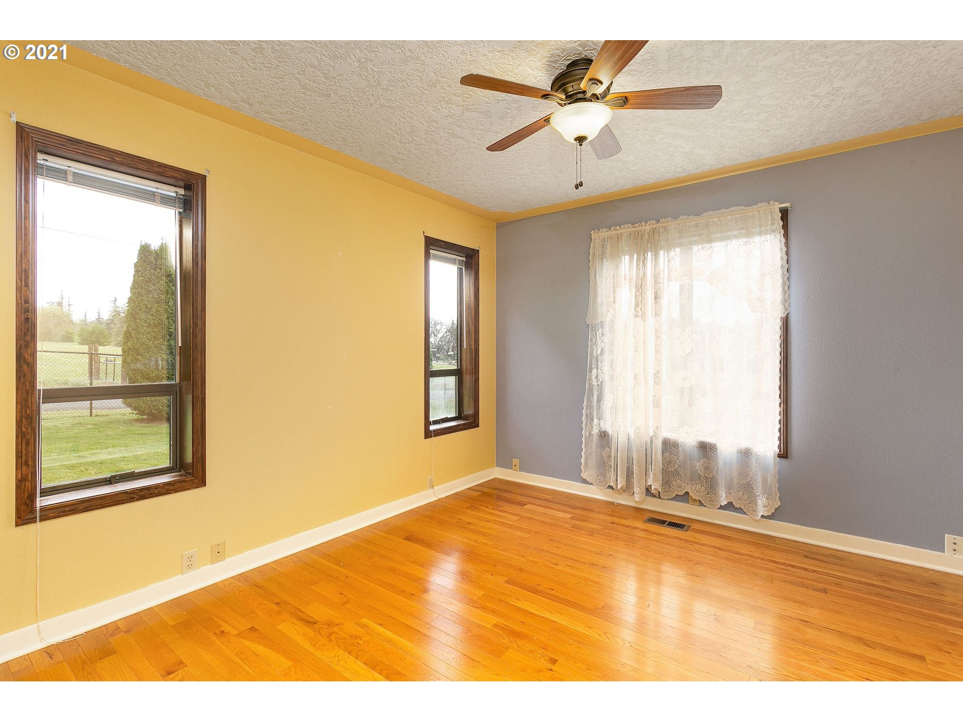 5810 Northwest 304th Street Ridgefield, WA 98642 - Photo 18 of 31